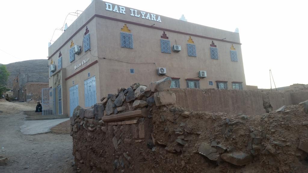Dar Ilyana Hotell Ait Tiourhza Eksteriør bilde